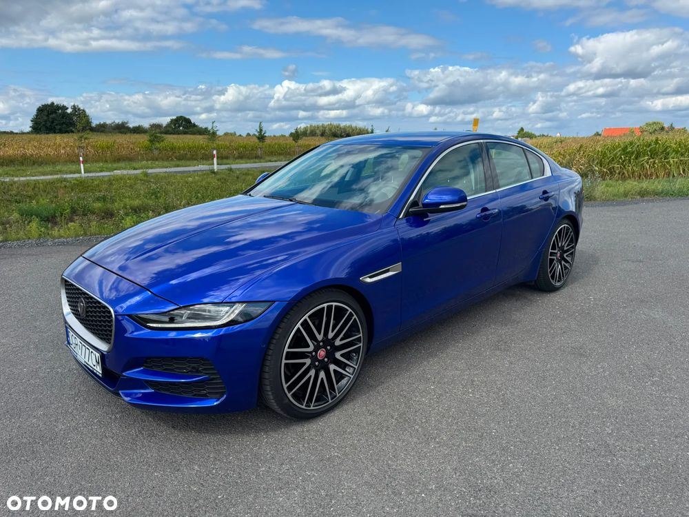 Jaguar XE 25t Prestige - 2