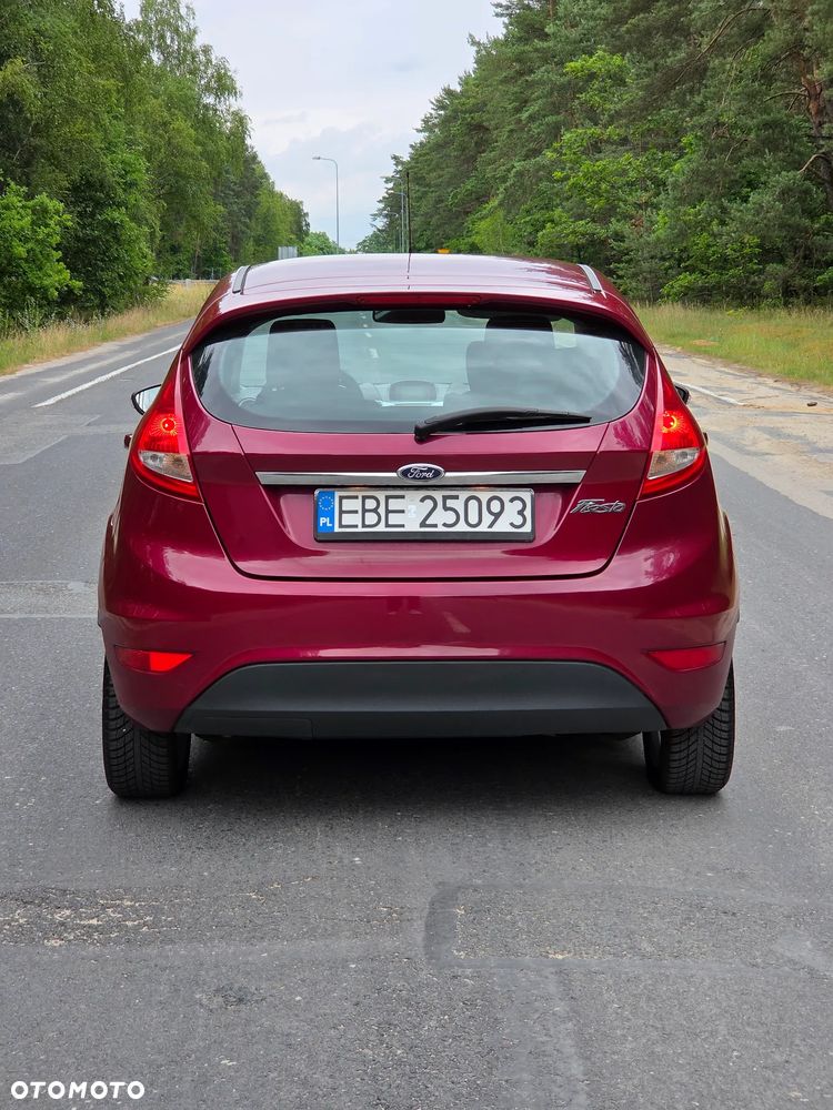 Ford Fiesta 1.25 Titanium - 8