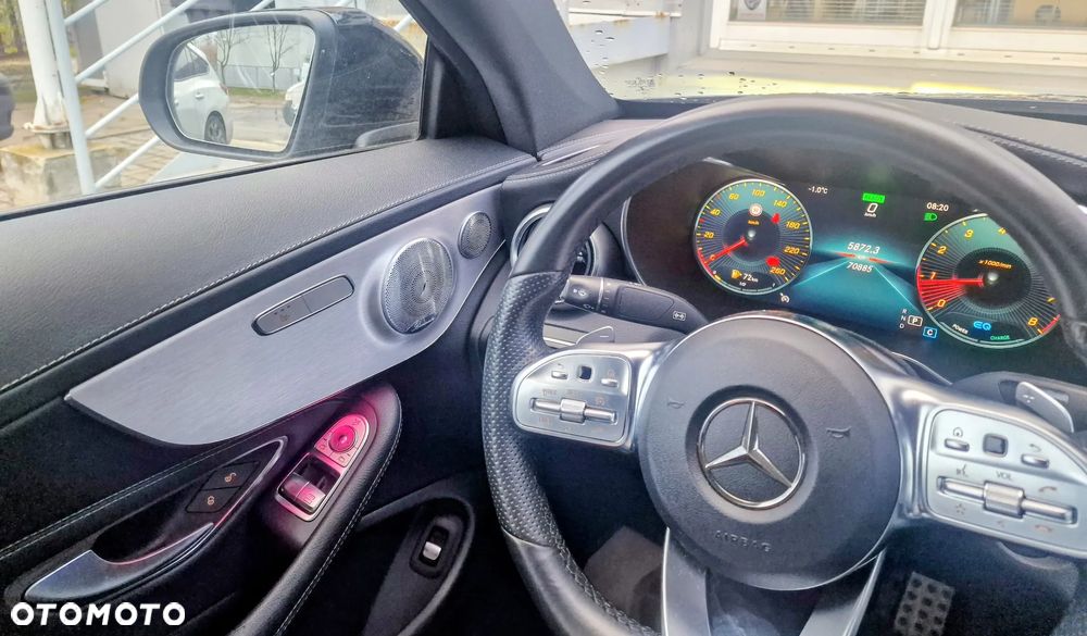 Mercedes-Benz Klasa C 200 4Matic 9G-TRONIC - 13