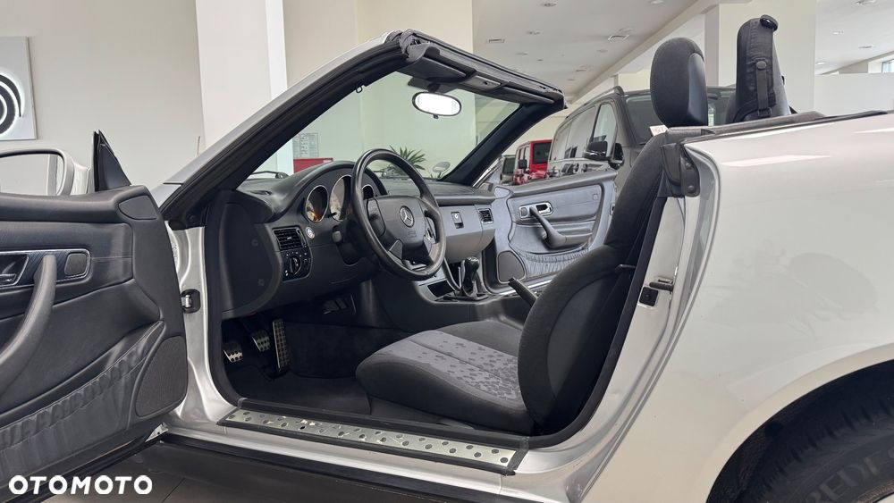 Mercedes-Benz SLK - 19