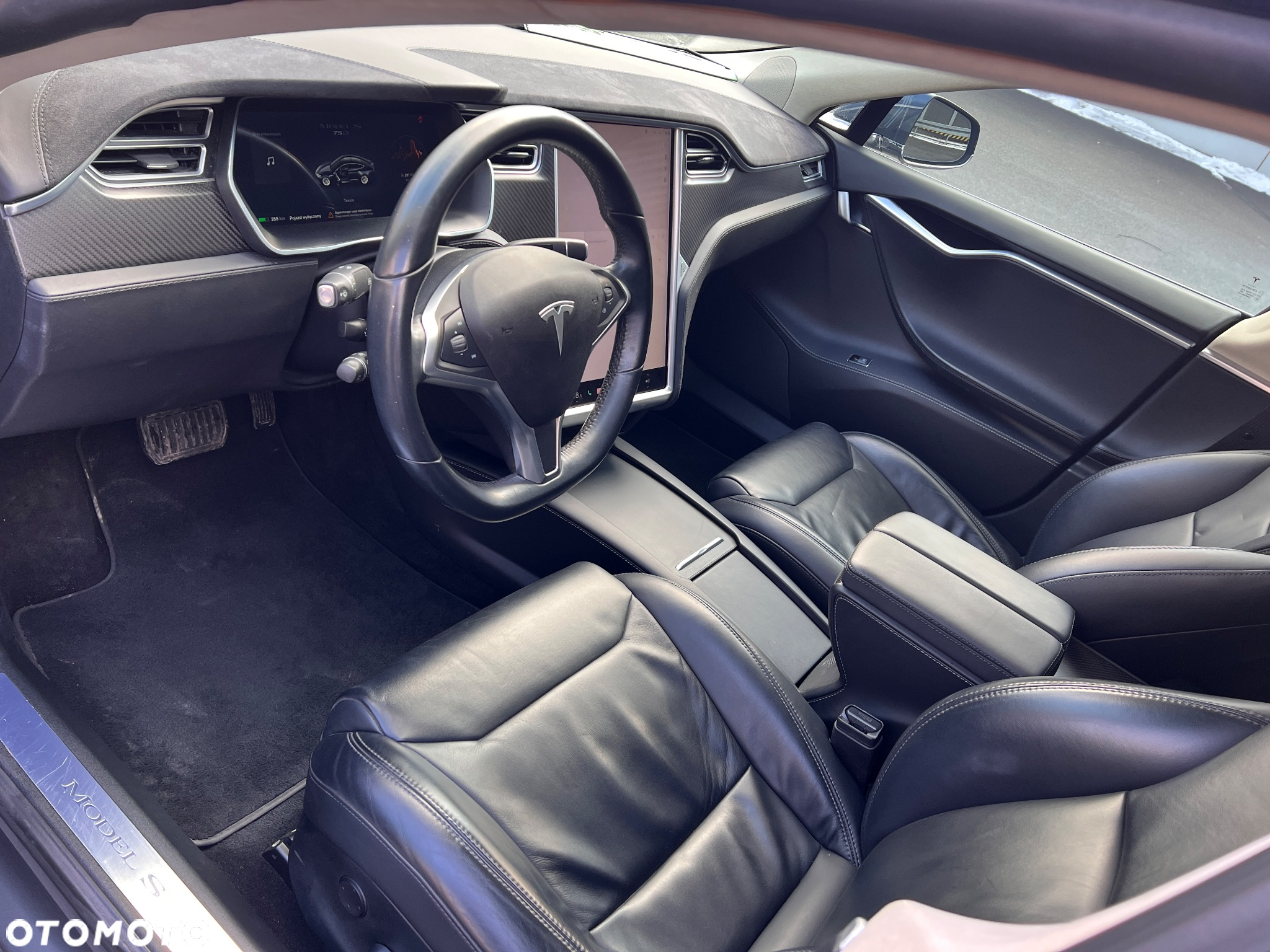 Tesla Model S 75 D - 24