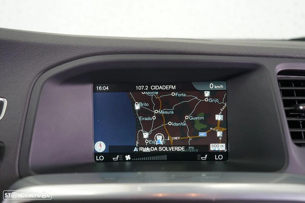 Volvo V60 2.4 D6 R-Design AWD Phev - 35