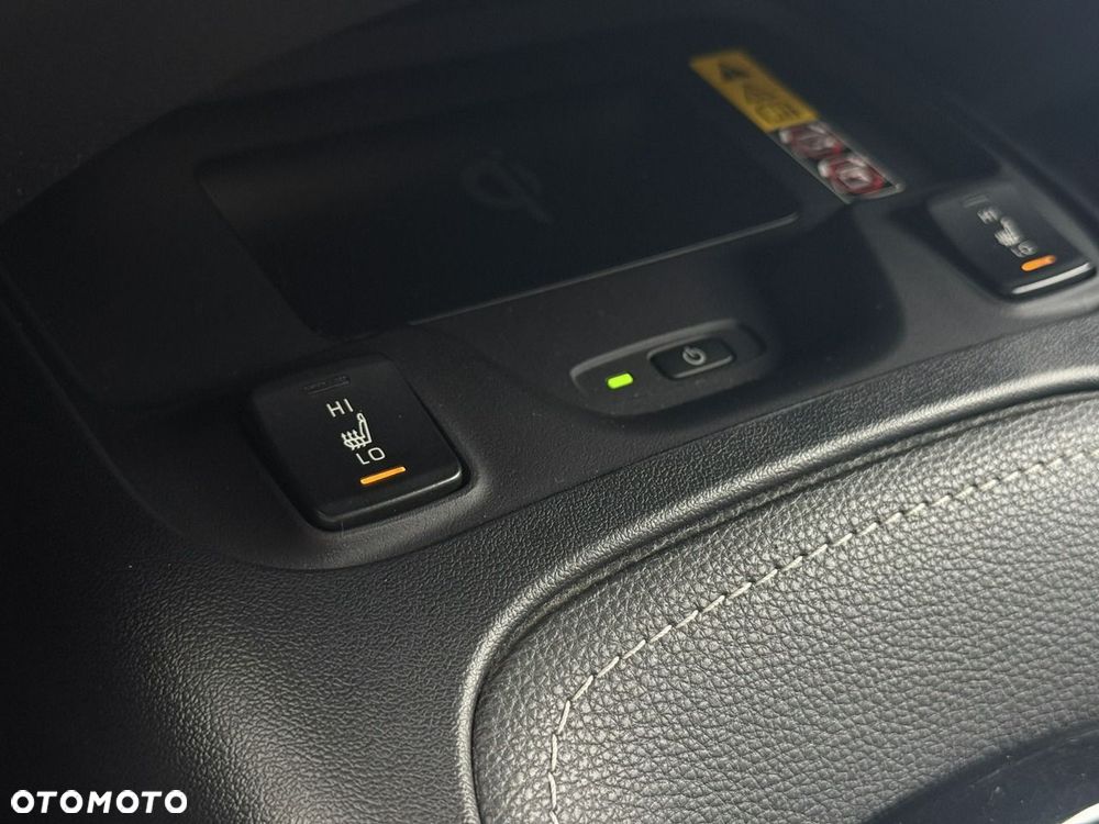 Toyota Corolla 1.8 Hybrid GR Sport - 28