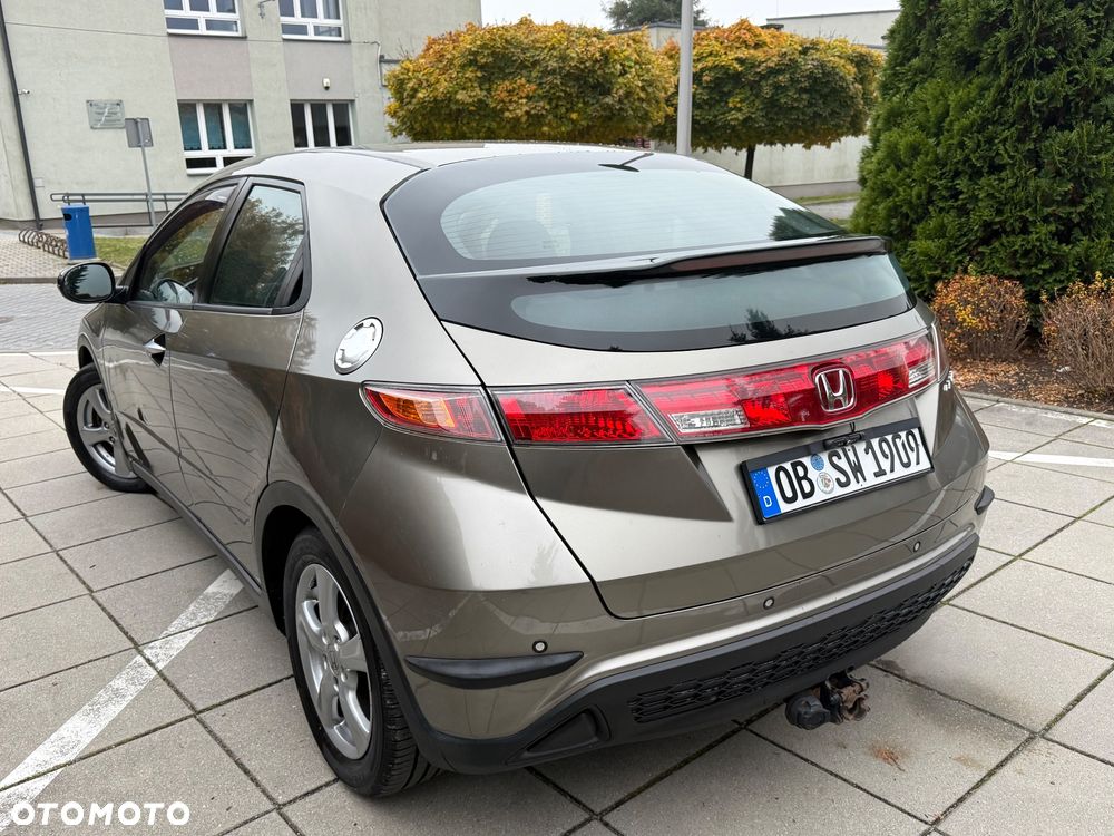 Honda Civic - 4