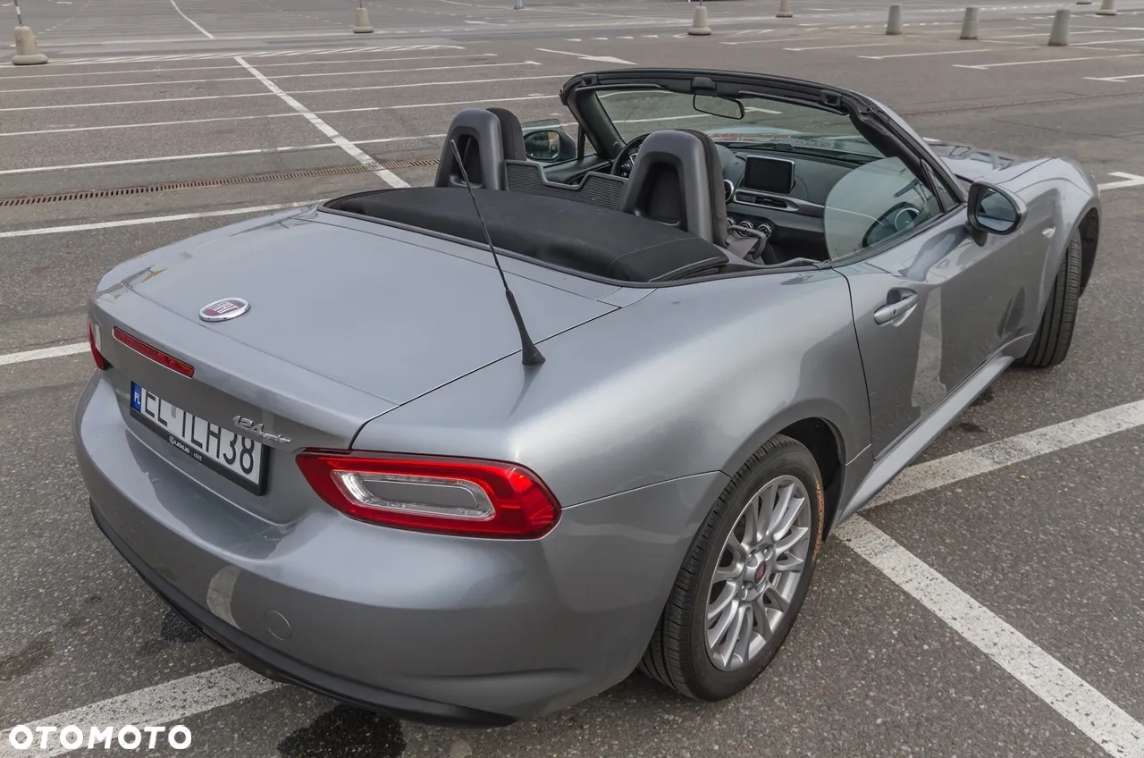 Fiat 124 Spider 1.4 MultiAir Turbo Automatik Lusso - 11