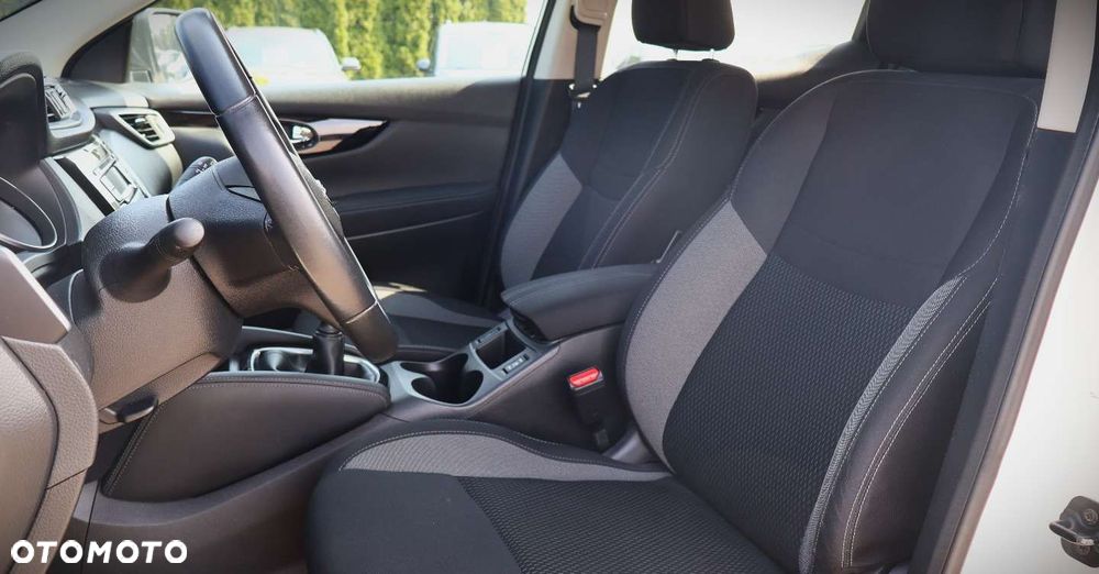 Nissan Qashqai - 15