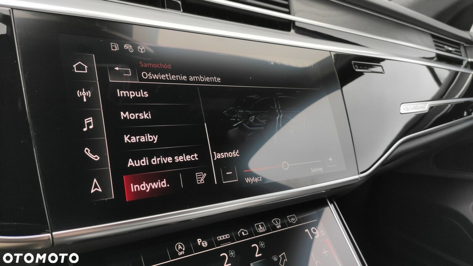 Audi A8 - 33