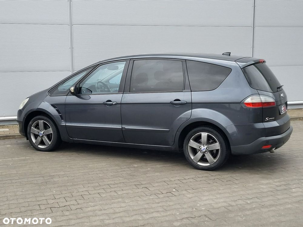 Ford S-Max - 15
