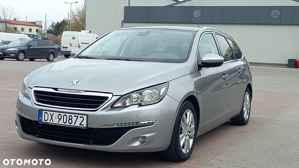 Peugeot 308 1.6 BlueHDi Allure S&S - 12
