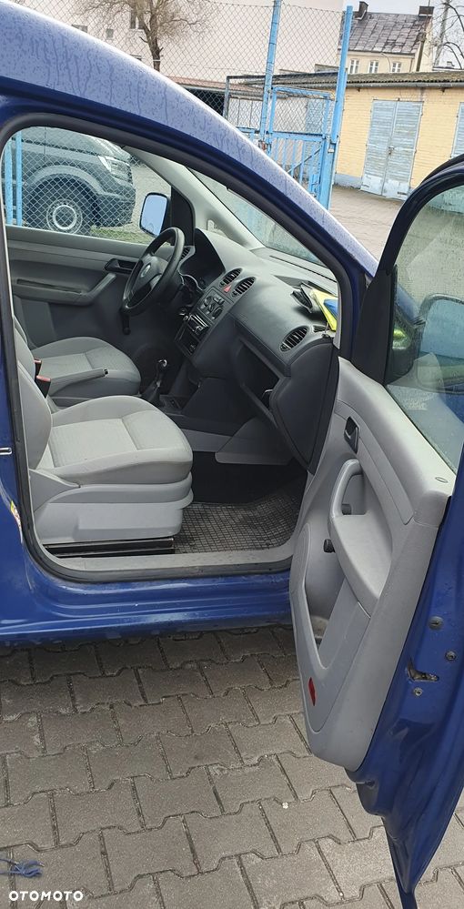 Volkswagen Caddy - 9