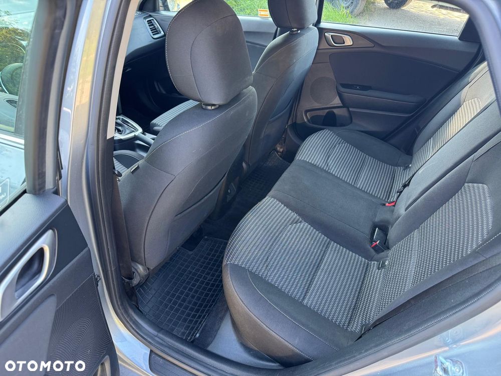 Kia Ceed 1.5 T-GDI M DCT - 8