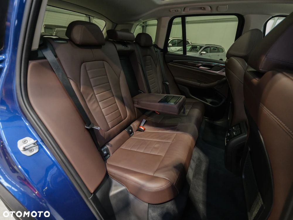 BMW X3 xDrive30e Luxury Line sport - 23