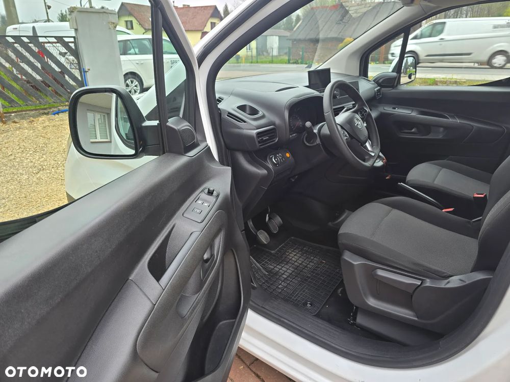Opel Combo - 21