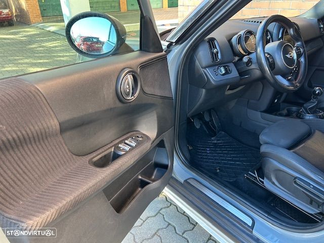 MINI Countryman Cooper D - 9