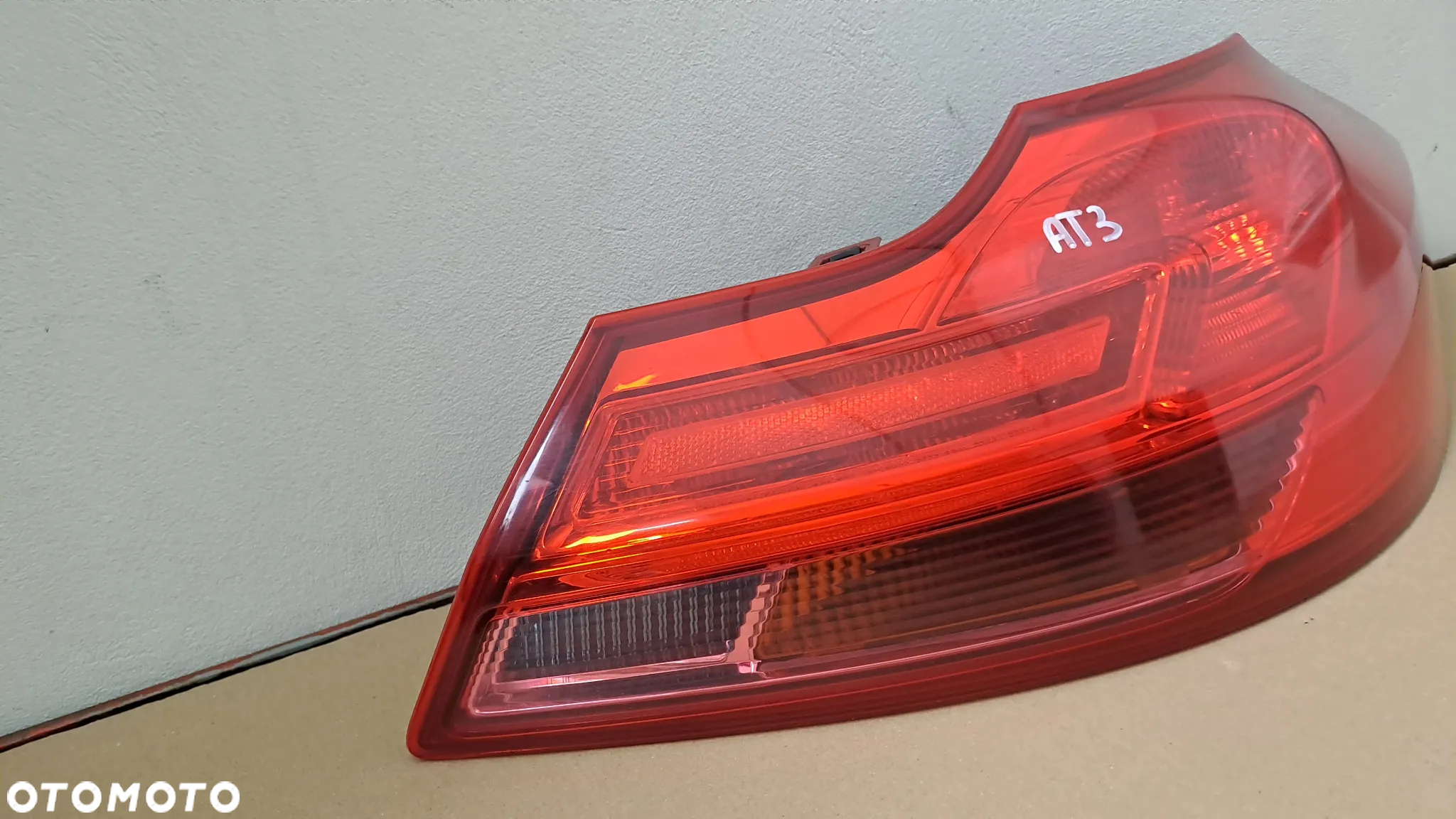 OPEL INSIGNIA A KOMBI 08-13 LAMPA PRAWA TYŁ TYLNA 13226857 EU - 2
