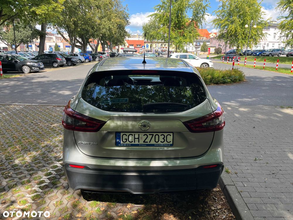 Nissan Qashqai - 4
