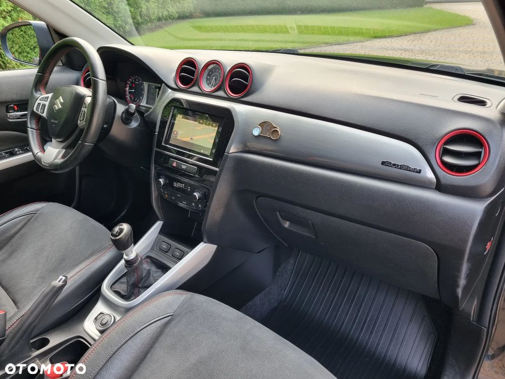 Suzuki Vitara 1.4 T Boosterjet S 4WD - 22