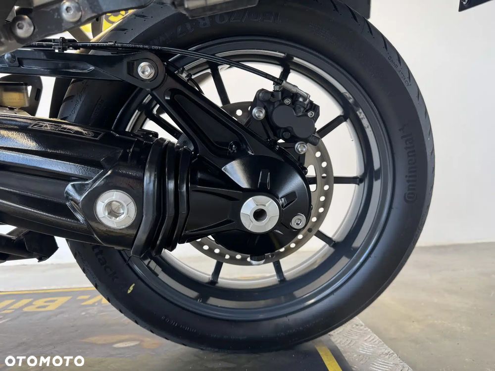Triumph Tiger - 25
