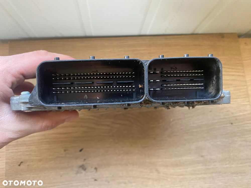 KOMPUTER STEROWNIK SILNIKA ECU MERCEDES CLS W219 3.0 A6421508978 - 2