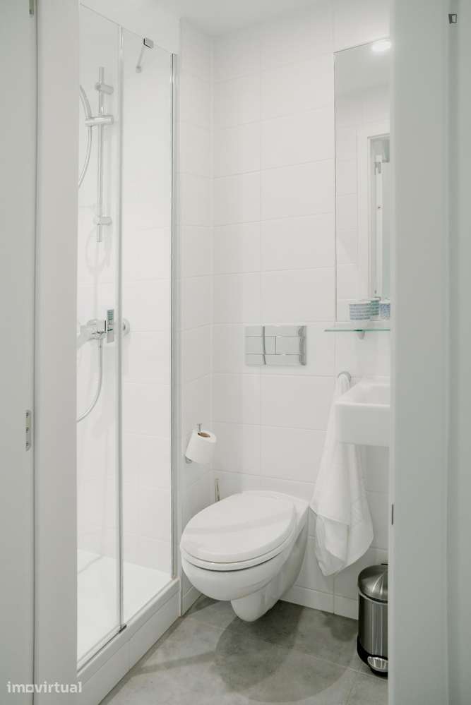 Quarto - localizado em Paranhos Porto - Grande imagem: 5/6