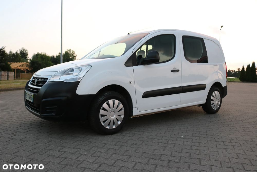 Peugeot Partner - 8
