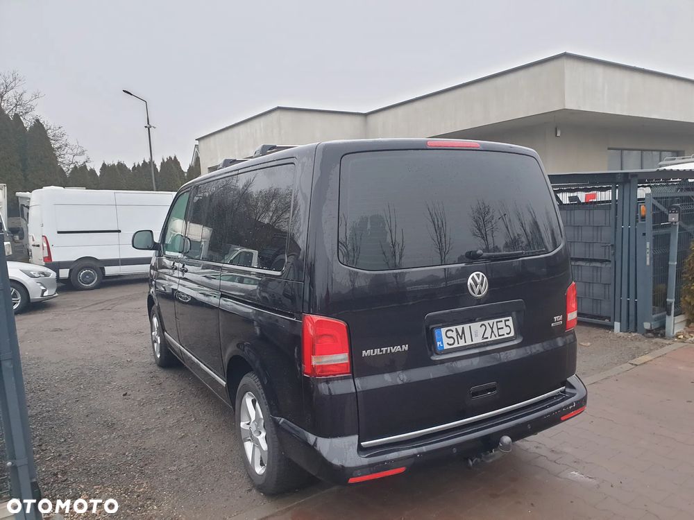 Volkswagen Multivan - 7