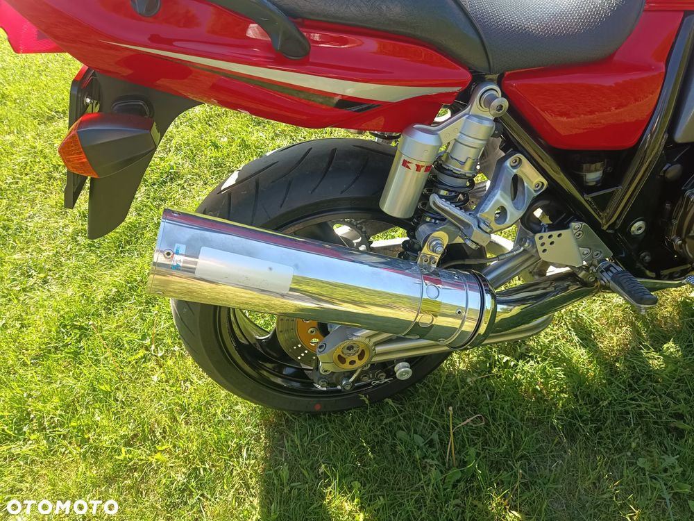 Kawasaki ZRX - 17