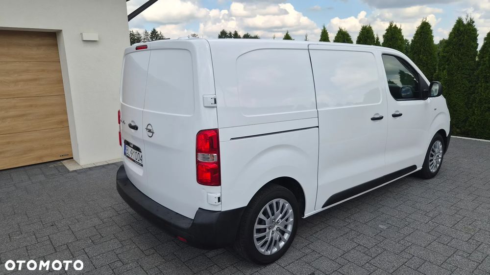 Opel Vivaro - 18
