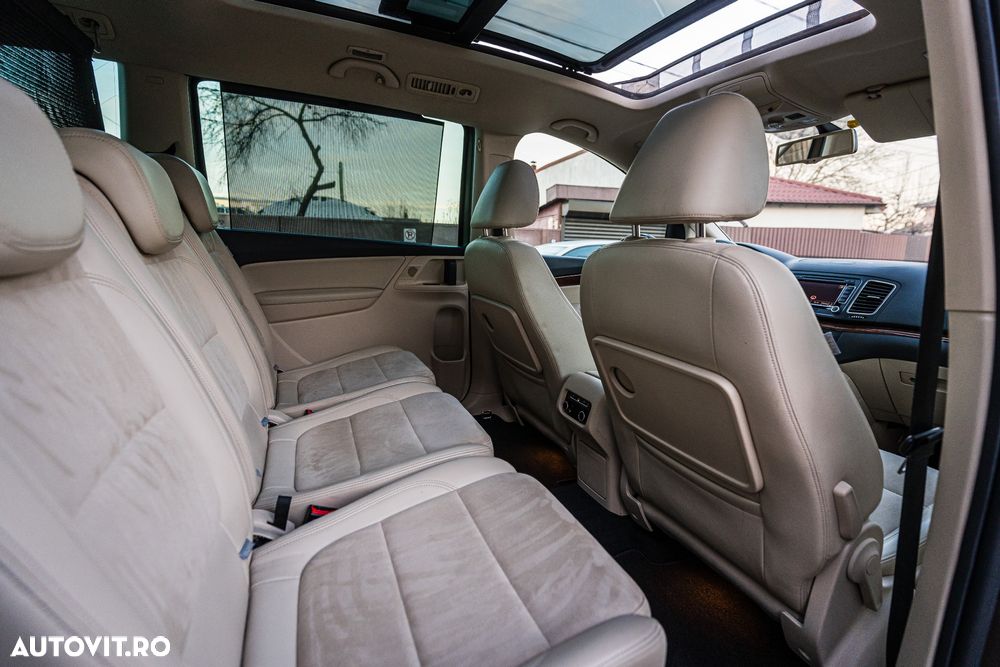 Volkswagen Sharan 2.0 TDI DSG Blue Motion Highline - 7