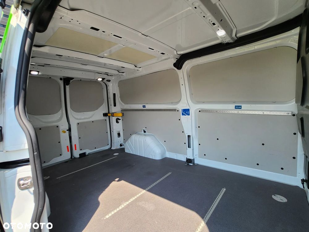 Ford Transit Custom - 29