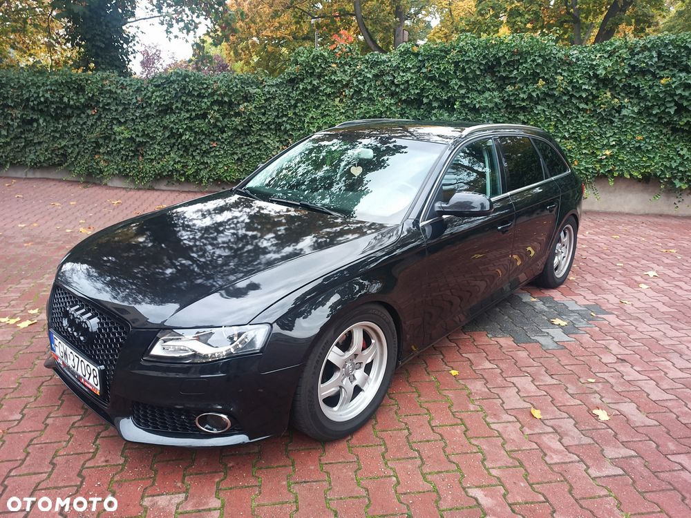 Audi A4 Avant 2011 photo 2