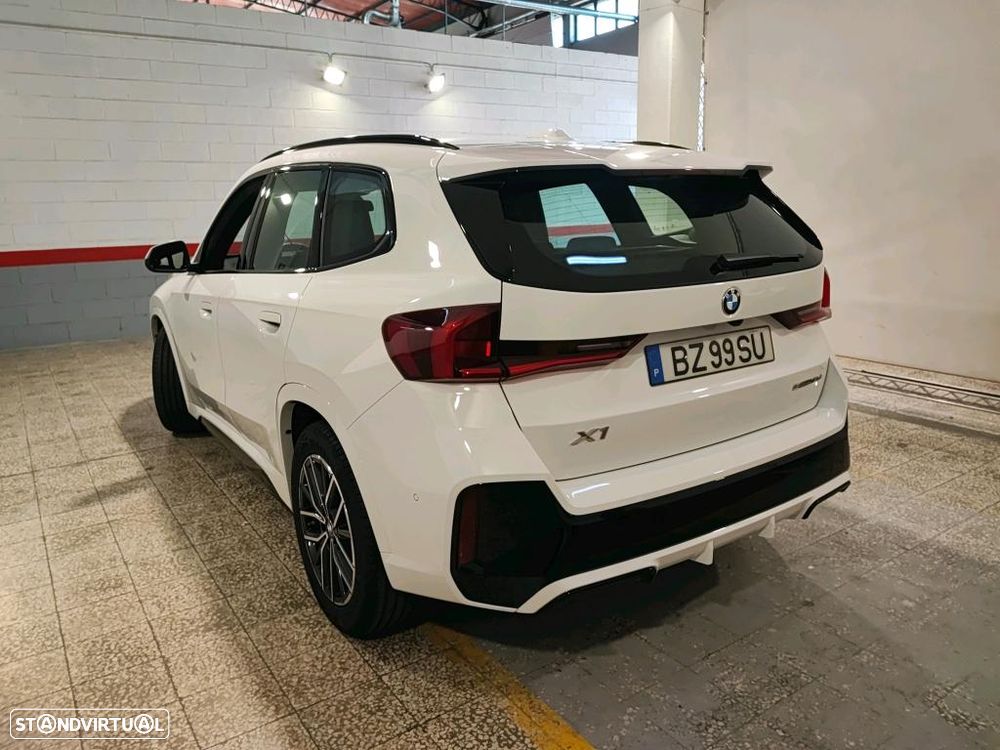 BMW X1 sDrive18d Pack Desportivo M - 2
