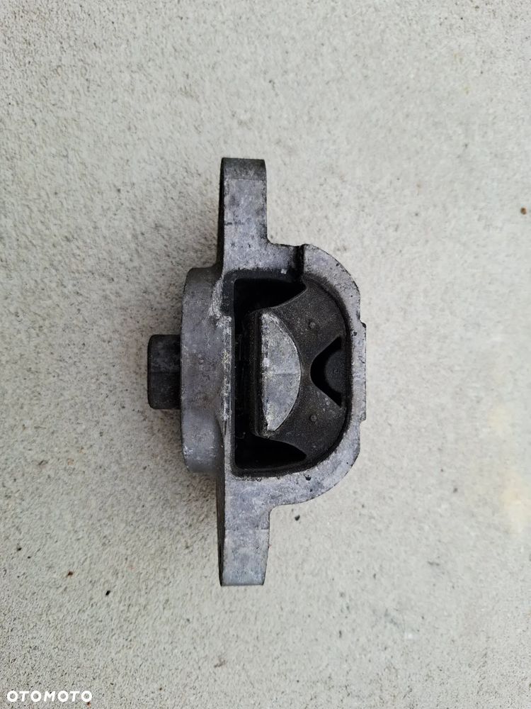 Poduszka Łożyskowanie Skrzyni Biegów 4.2 VW Phaeton 3D0399151AG 3D0399151AM - 3