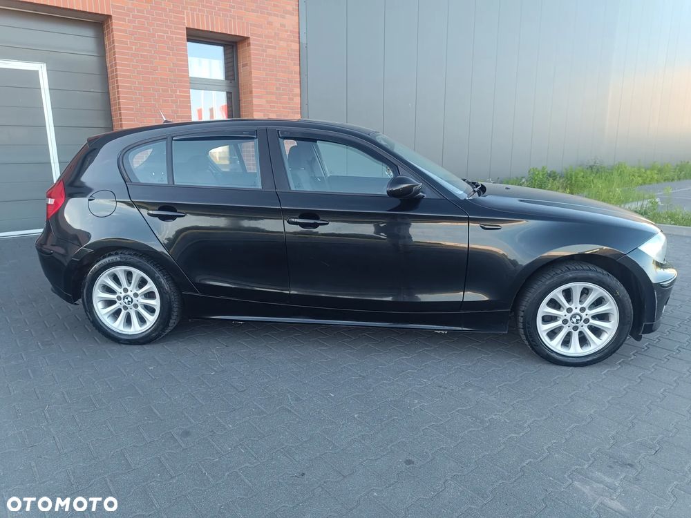 BMW Seria 1 - 18