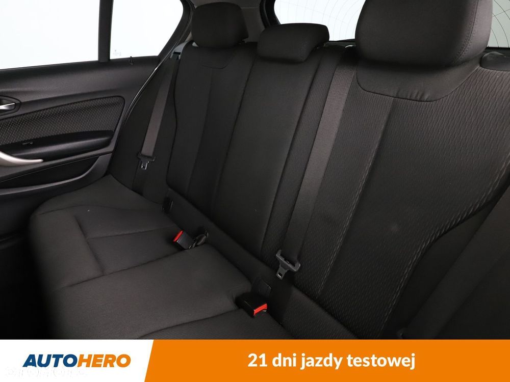 BMW Seria 1 - 14