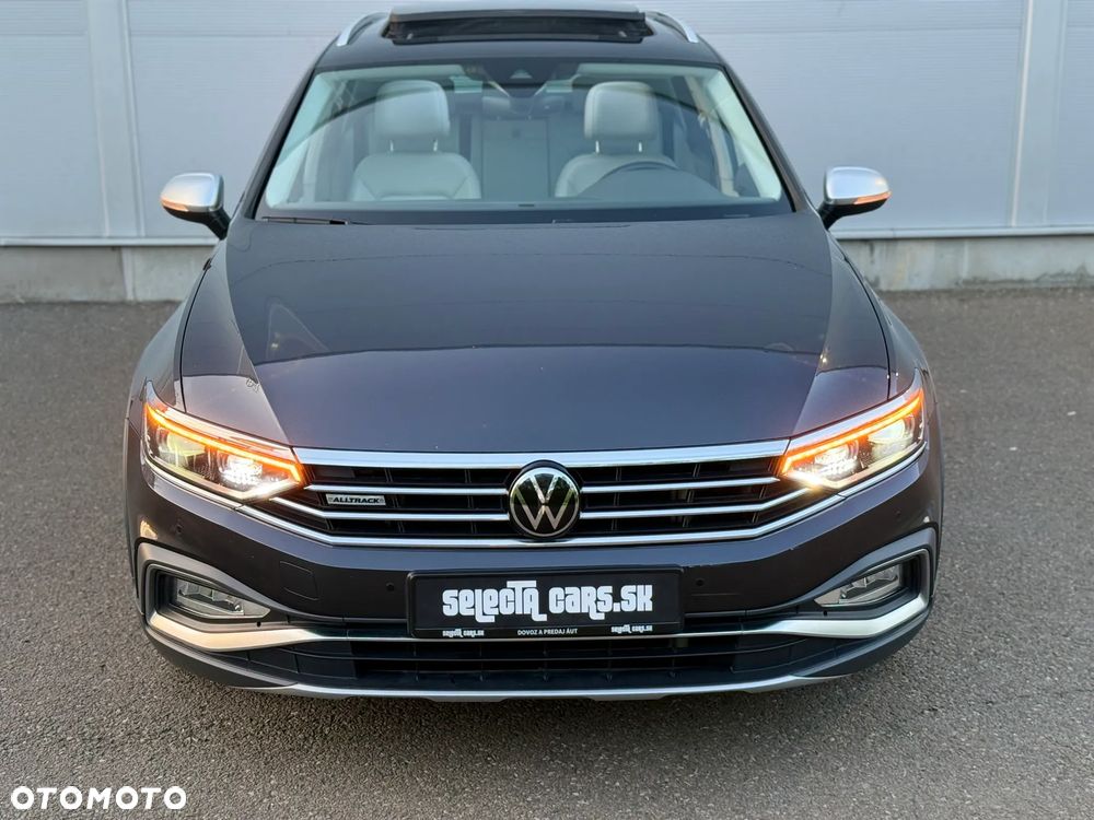 Volkswagen Passat Alltrack 2.0 TDI 4Mot DSG - 2