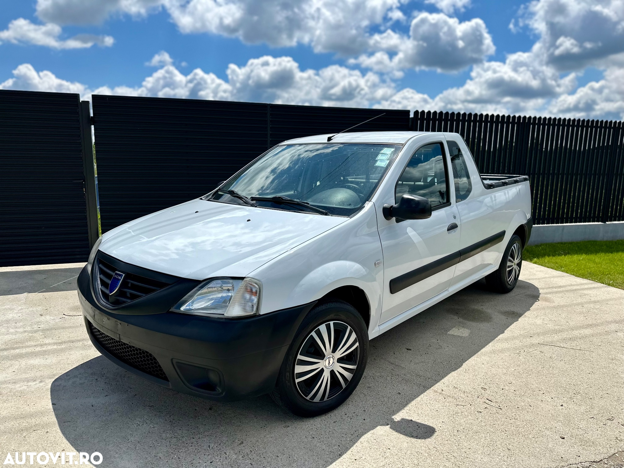Dacia Pick Up - 2