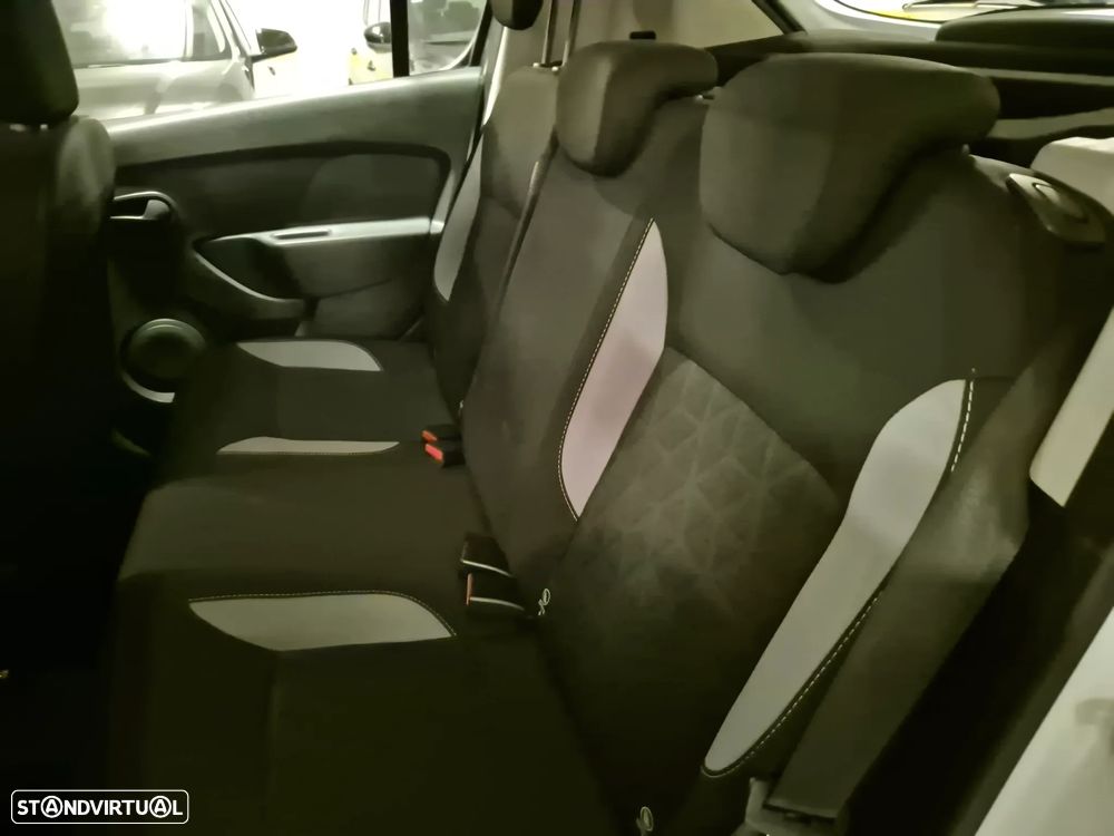 Dacia Sandero 1.0 TCe Stepway - 23