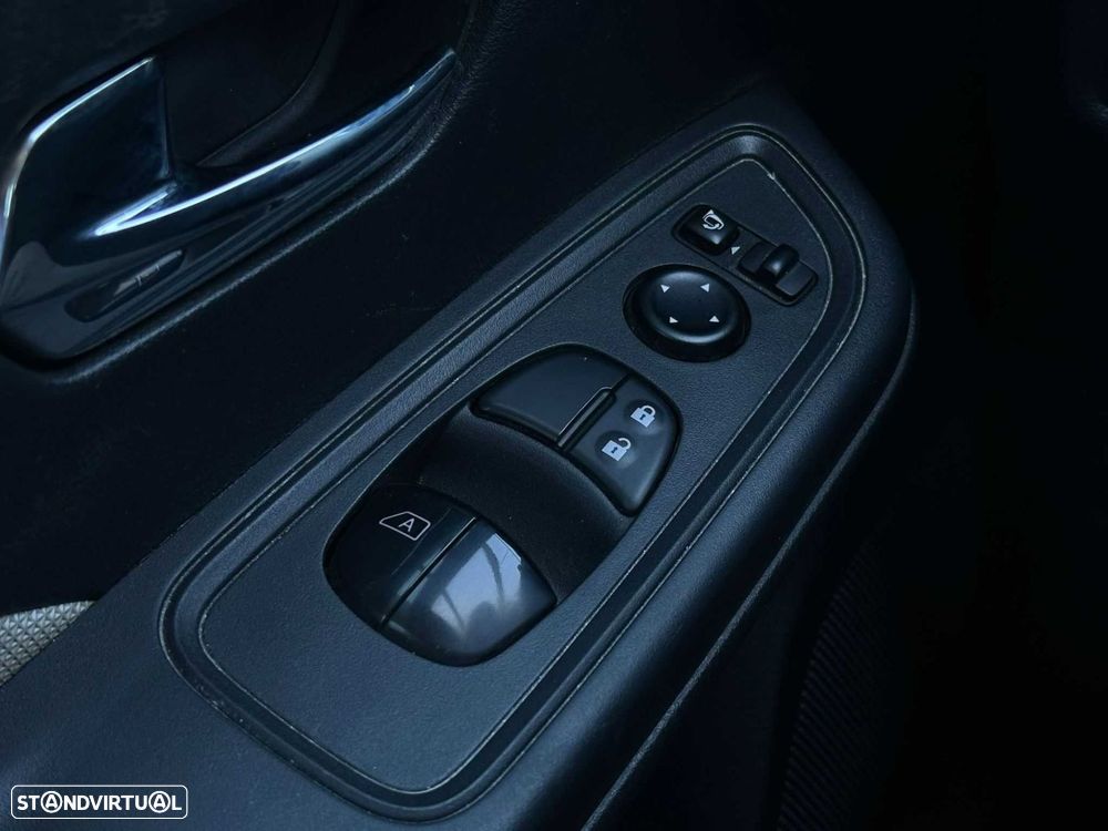 Nissan Micra 0.9 IG-T N-Connecta S/S - 12