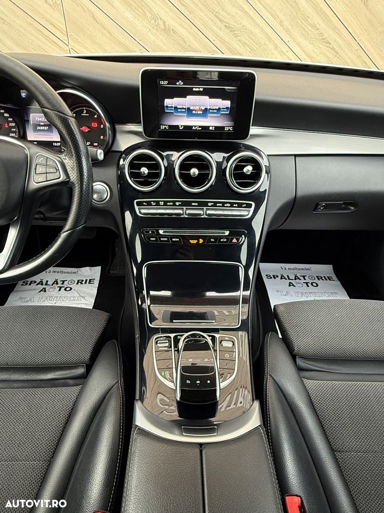 Mercedes-Benz C 220 d 4Matic T 9G-TRONIC Avantgarde - 26