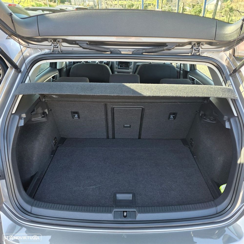 VW Golf 1.2 TSi Confortline - 31