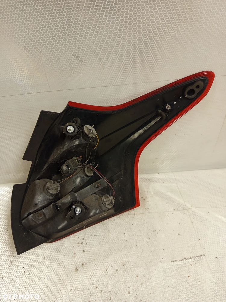 + LAMPA TYL TYLNA LEWA FORD FOCUS 3 III MK.3 HB - 7