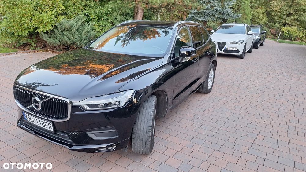 Volvo XC 60 B4 D AWD Geartronic Momentum Pro - 3