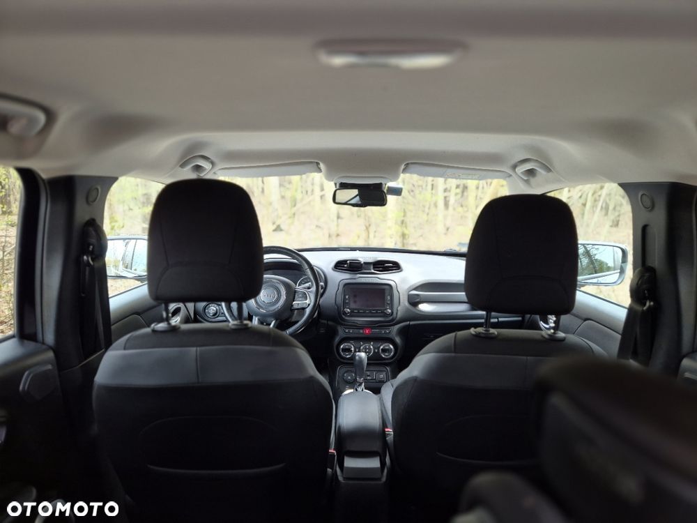 Jeep Renegade - 8