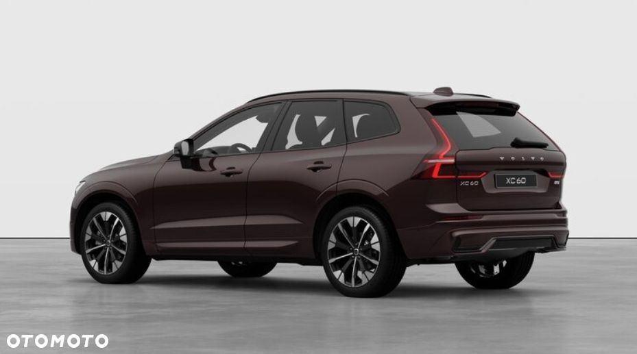 Volvo XC 60 B5 B AWD Ultra Dark - 2