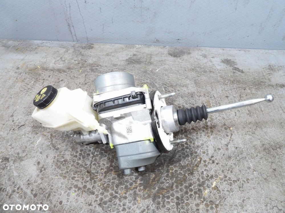 SKODA SUPERB IV 4 2.0TSI SERWO HAMULCOWE 3WA614105AC - 1