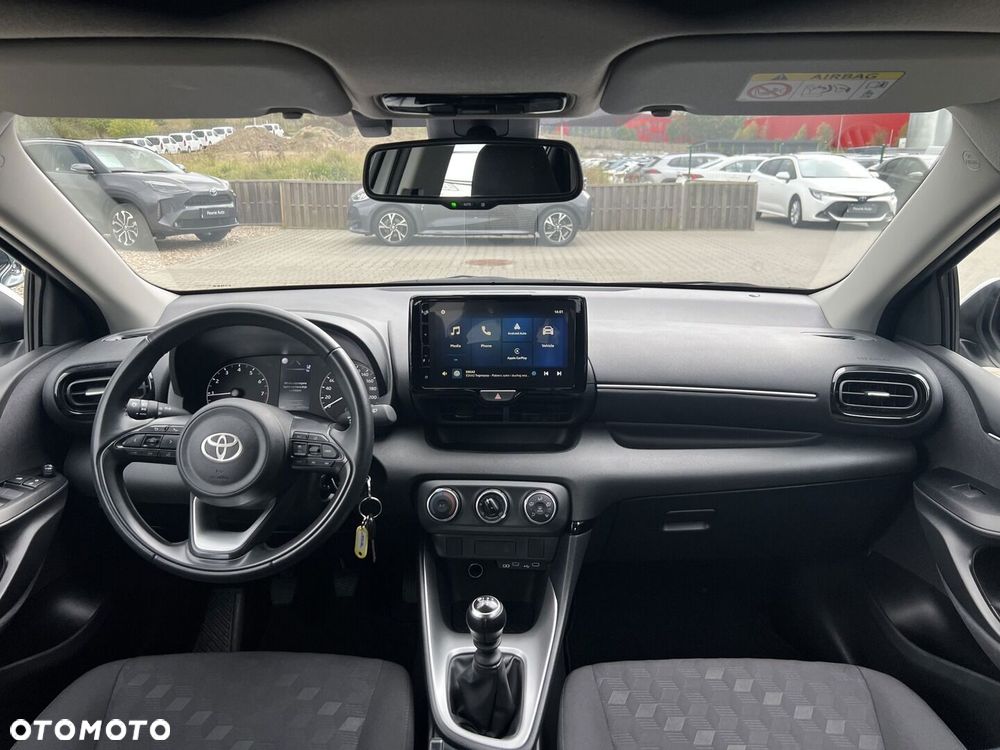 Toyota Yaris 1.5 Comfort - 14