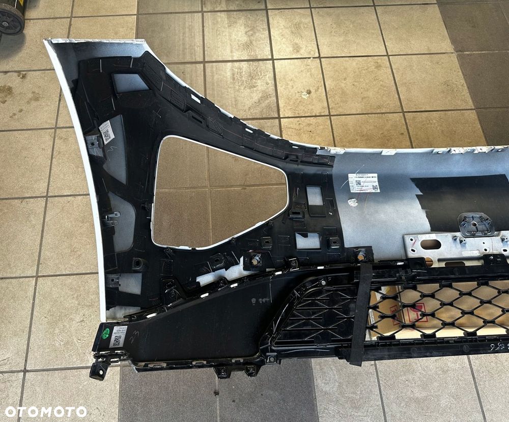 XPENG G9 EV 22- ZDERZAK PRZÓD PRZEDNI PDC - 11