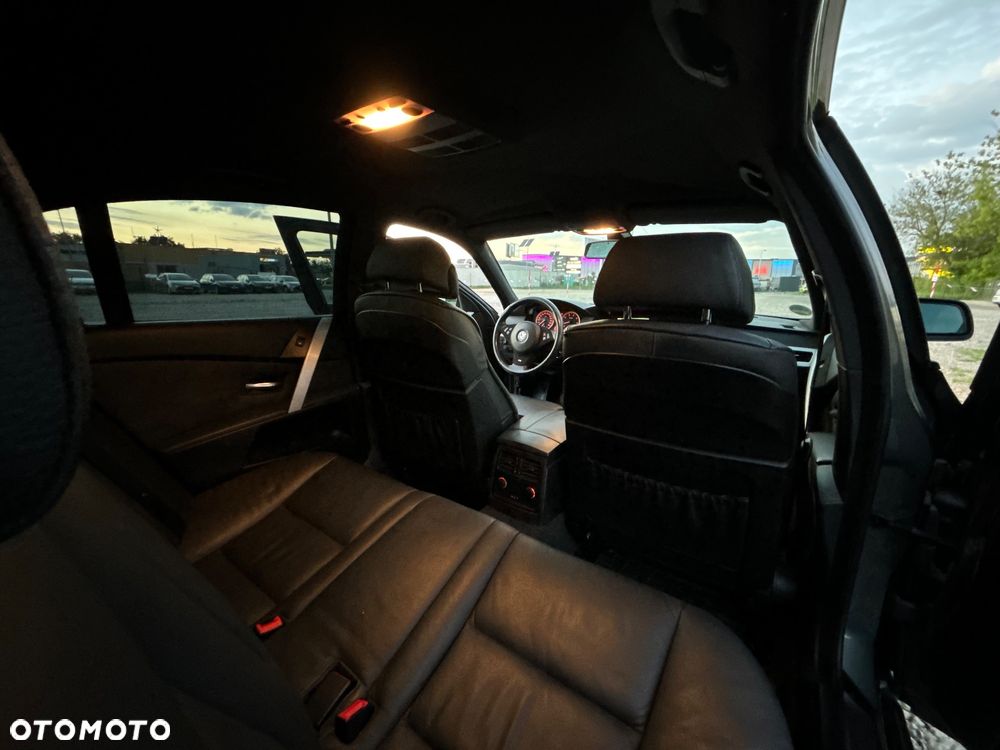 BMW Seria 5 - 34