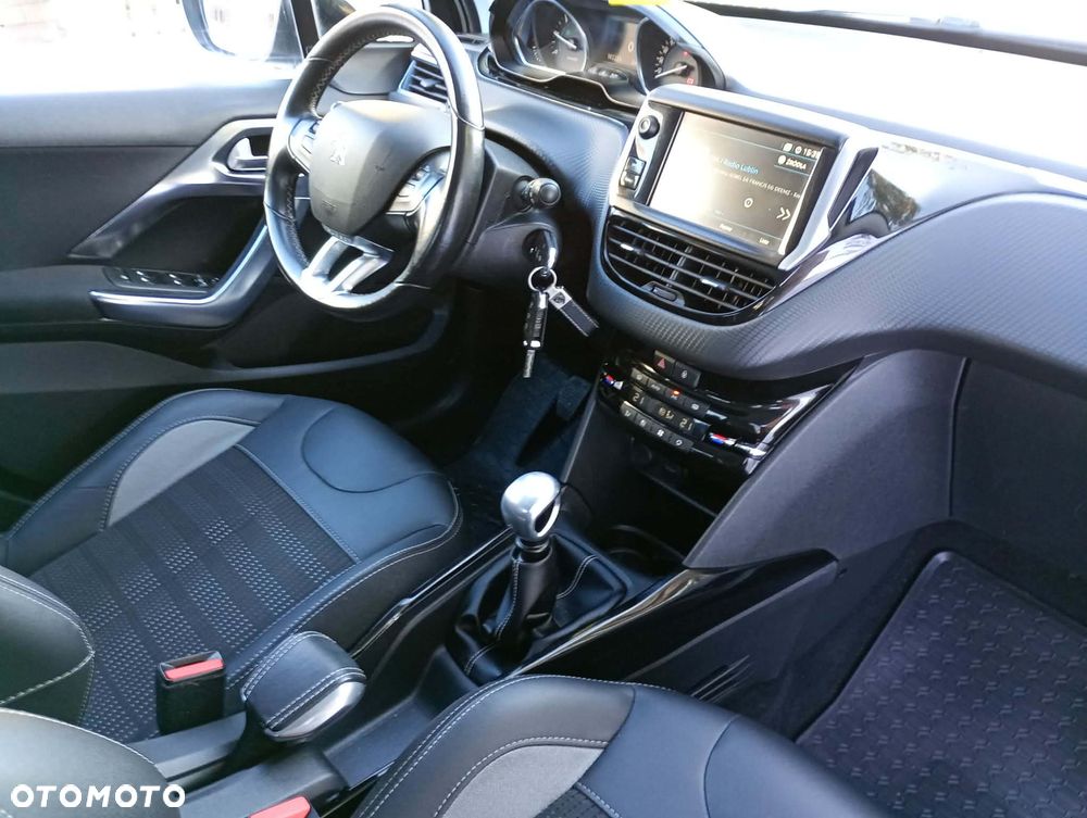 Peugeot 2008 1.5 BlueHDi Allure - 10